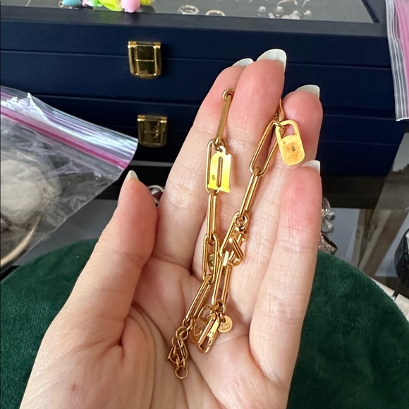 Paperclip adjustable bracelet charms 18k gold over 925 sterling silver - Picture 5 of 5